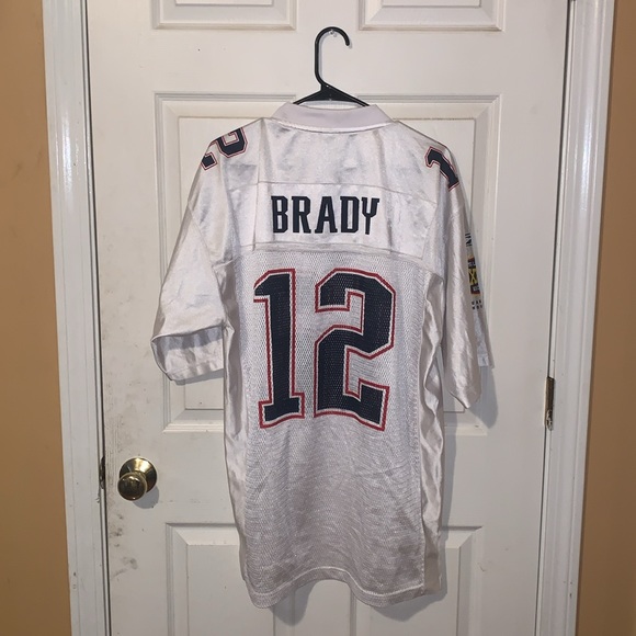 Vintage Reebok Tom Brady NFL White Patriots Football Size Large xxxxviii - Picture 4 of 4